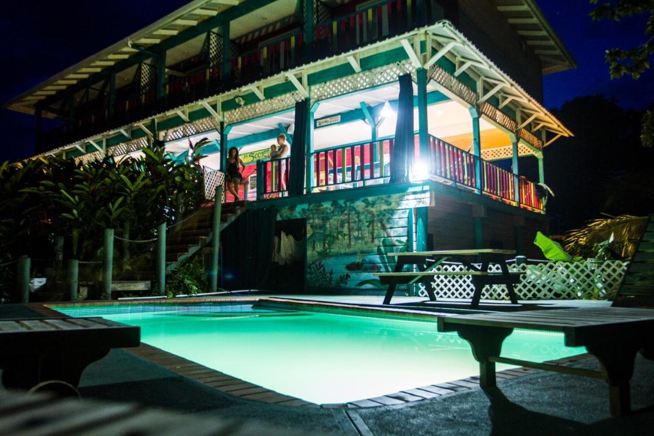 Los Secretos Guesthouse Bocas del Toro Extérieur photo